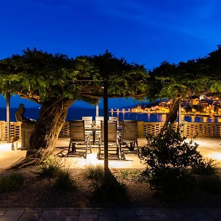 Seaside Apartment Volosko On The Beach Opatija Exterior photo